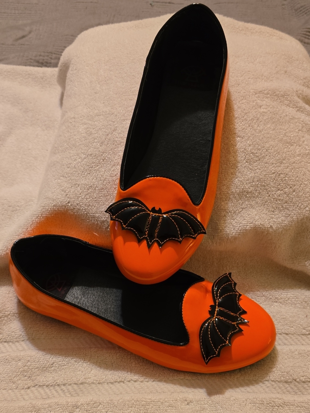 Strange Cvlt Orange Black Bat Halloween Goth Slip On Flats 8